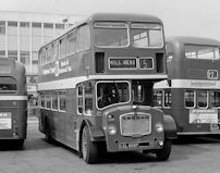 LEL655F in Tilling green livery