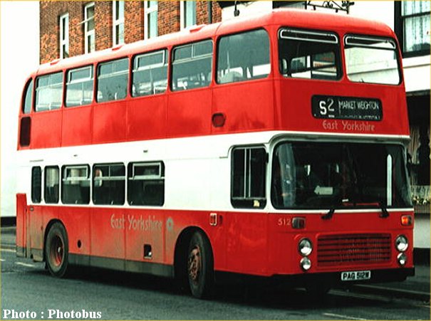 PAG512W in East Yorkshire livery
