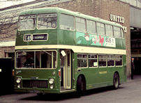VNV762H in Tilling green livery
